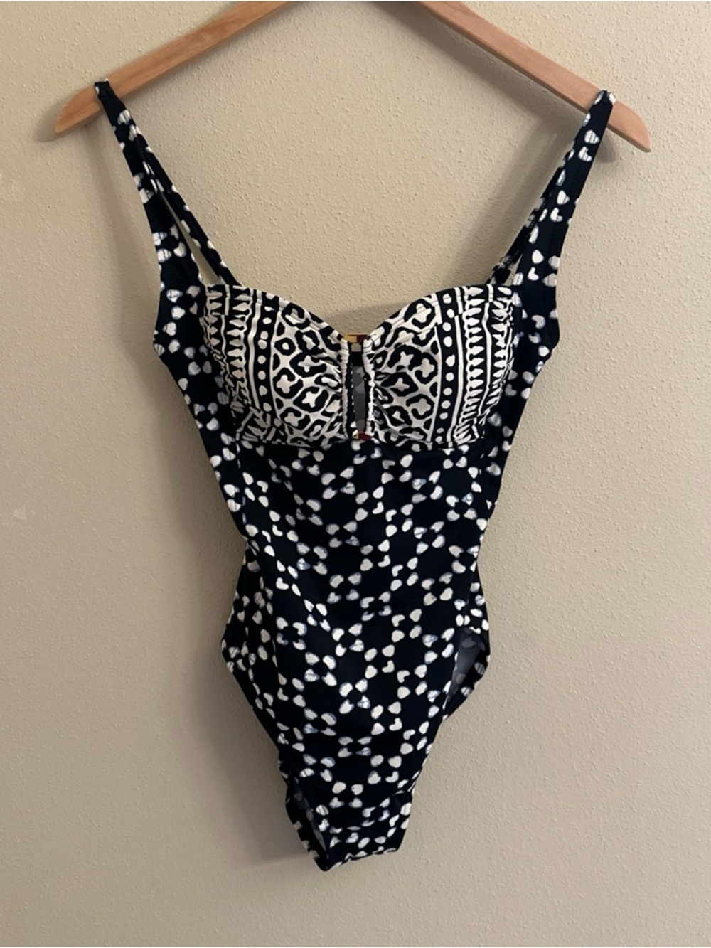 La Blanca Rod Beattie Swimsuit One Piece Size 4 Sexy Resortwear Vacation Travel